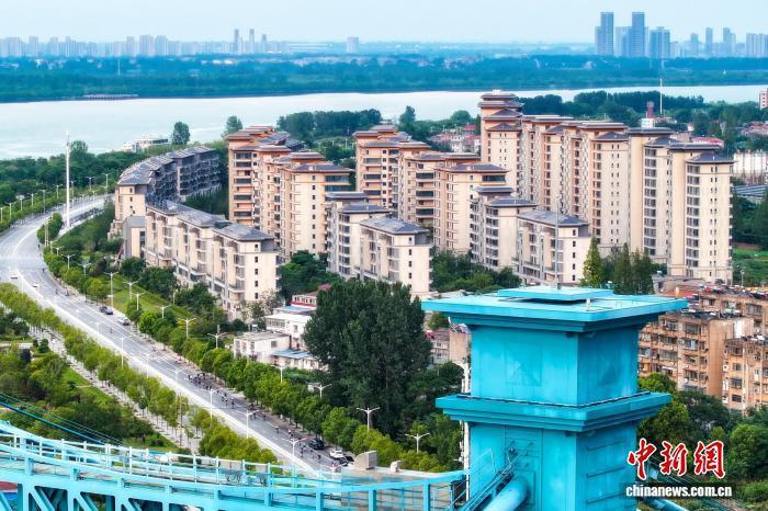 济新赛道, 赛事被打造, 本次消费季