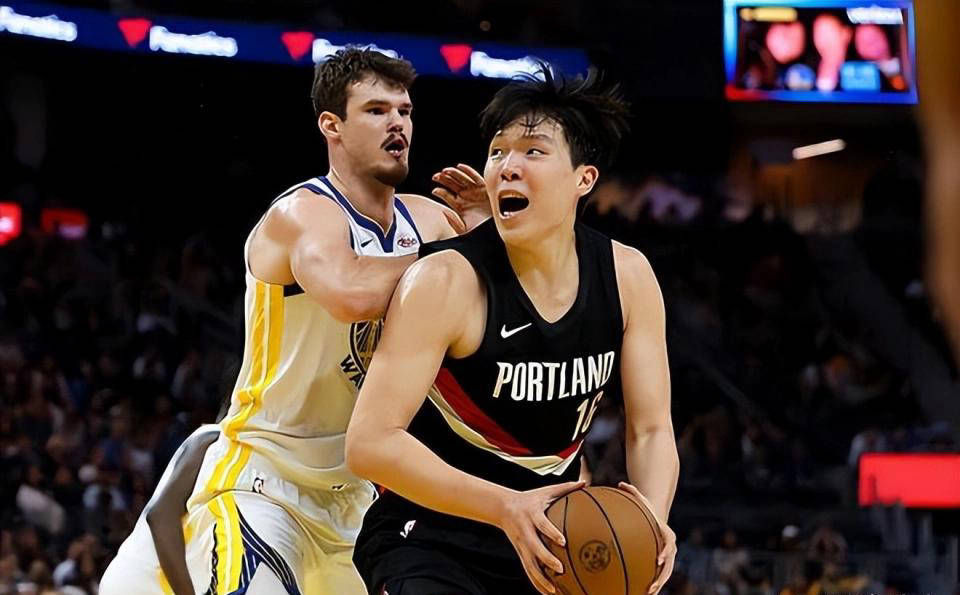 中保持状态, adebd 中保持状态, adebd